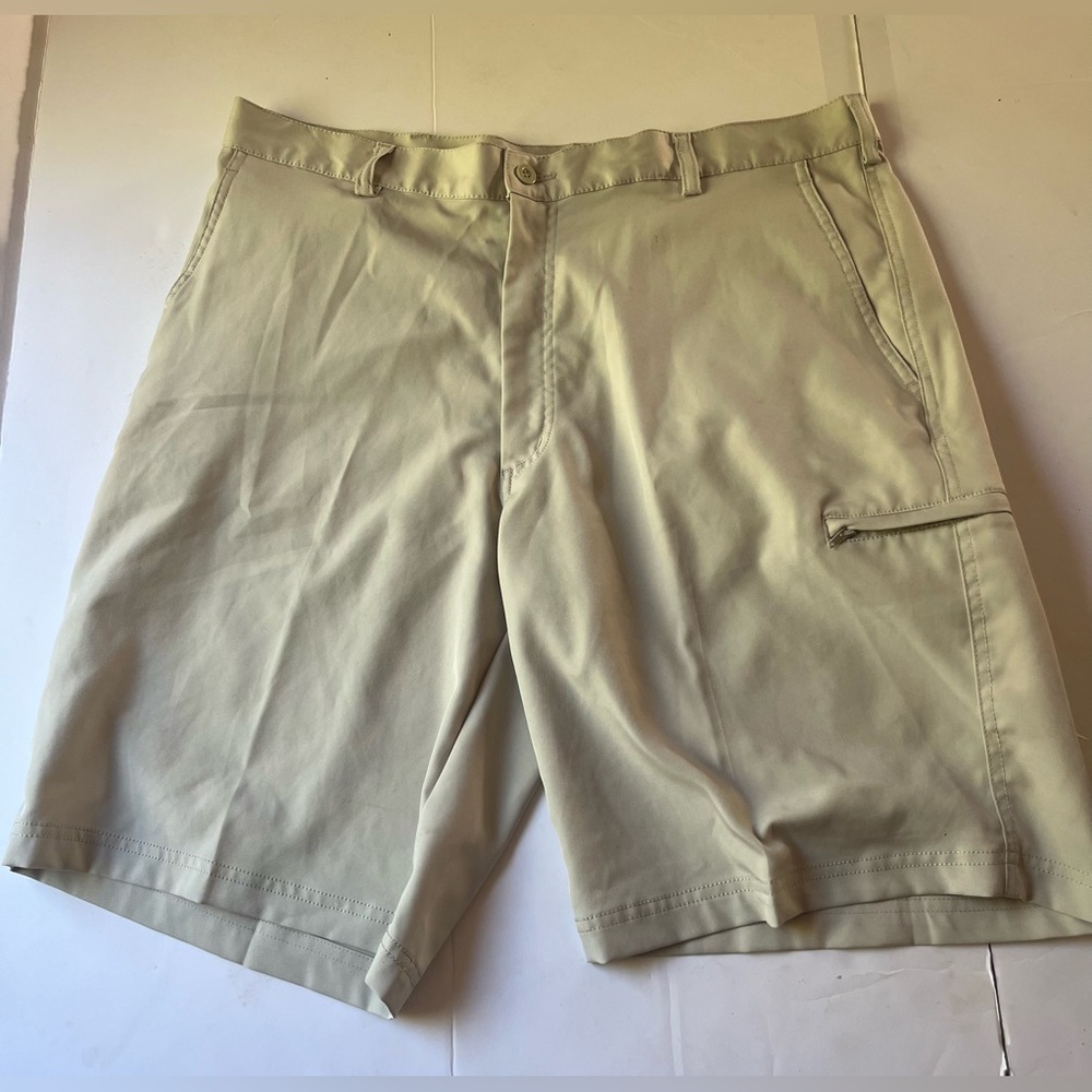 Slazenger Shorts Mens 38 Biege Khaki Chino Golf Outdoor Casual Shorts